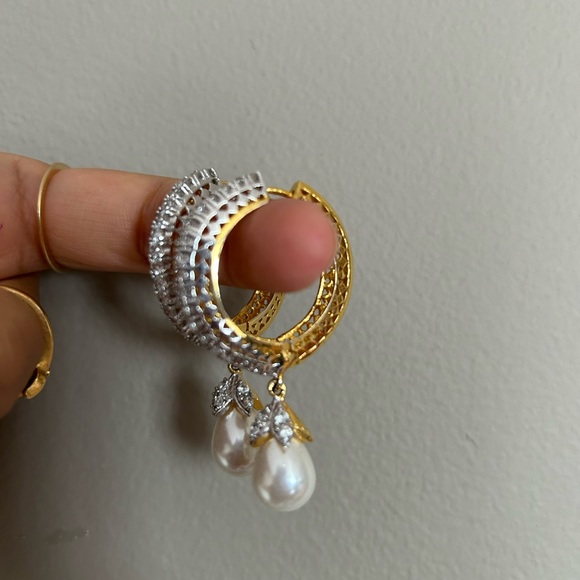 Pearl Drop Earrings - Picture 2 of 2